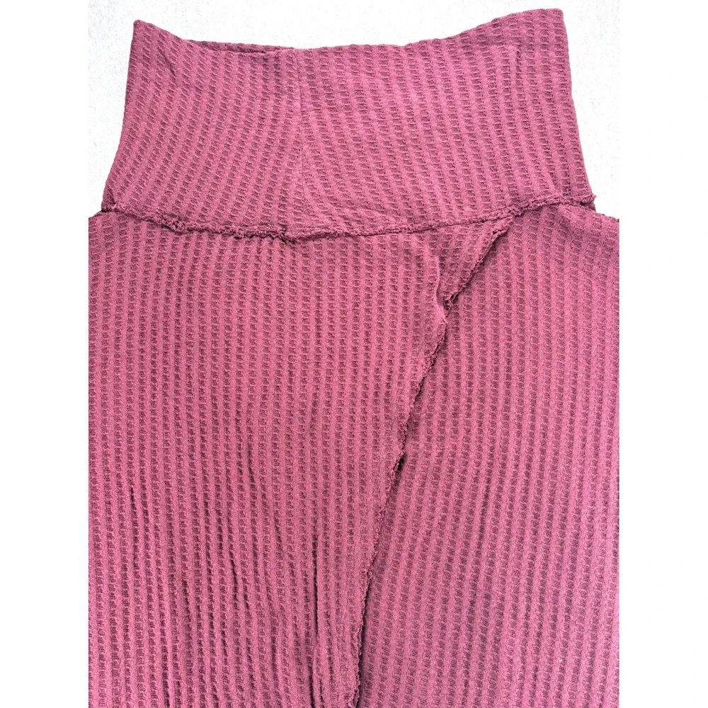 Free People Long Sleeve Womens M Thermal Waffle Knit Crop Top Cowl Neck Plum NWT